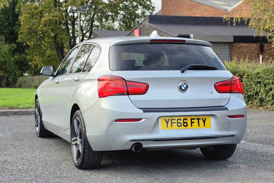 BMW 1 Series 
